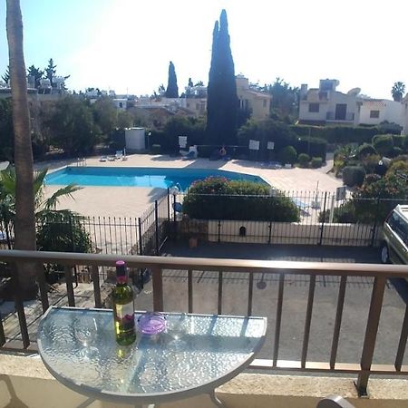 'Chez Antoine' Pool-View 5Min From Sea Apartment Paphos Exterior photo